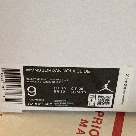 ONLY ONE RIGHT FOOT JORDAN SANDAL - Picture 3 of 8